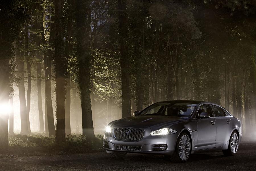  Jaguar XJ 2009 года  (фото 105 из 142)
